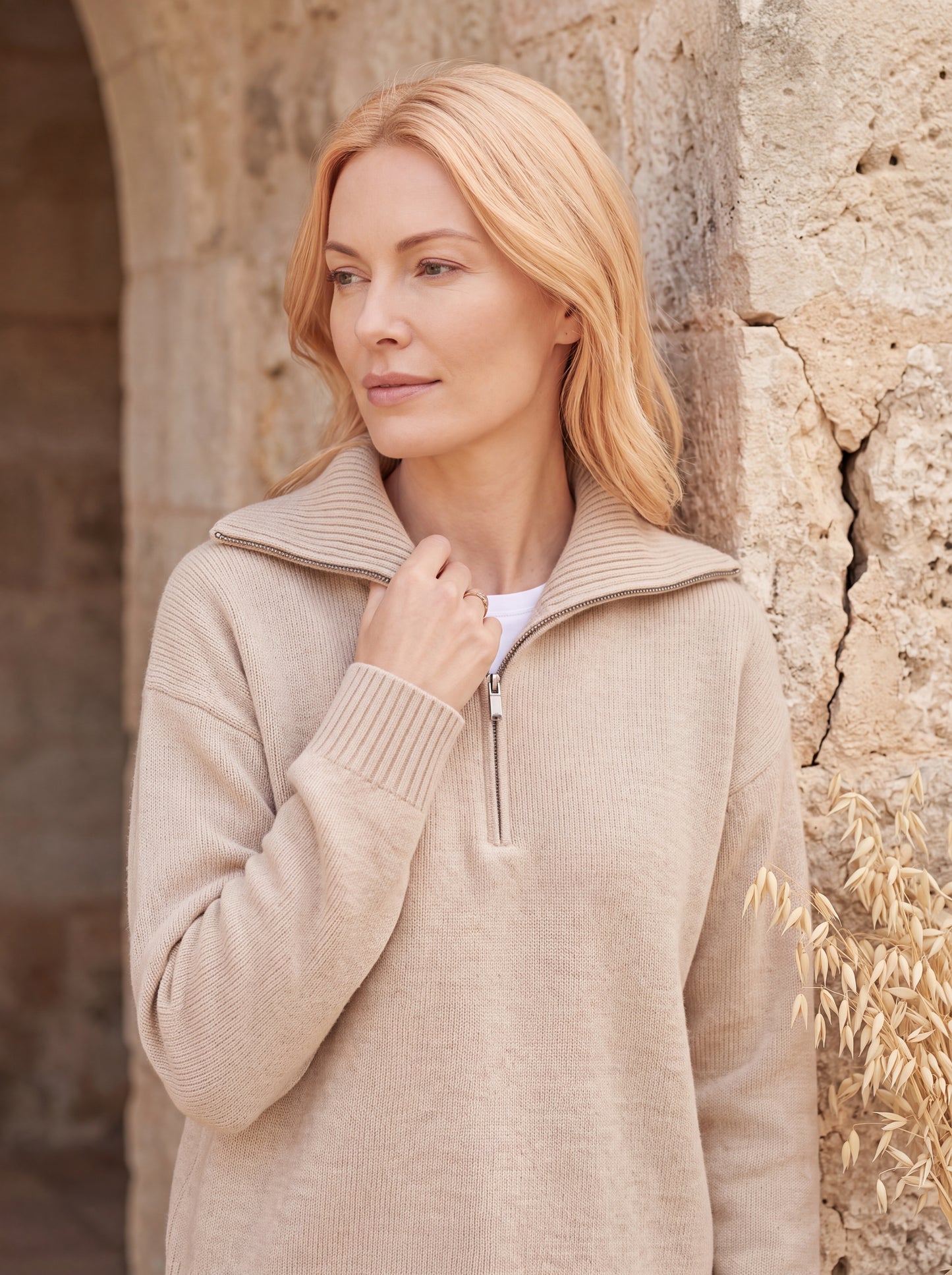 Alashan Undyed Cashmere Quarter-Zip Sweater - Casual Relaxed Collar Knit Top